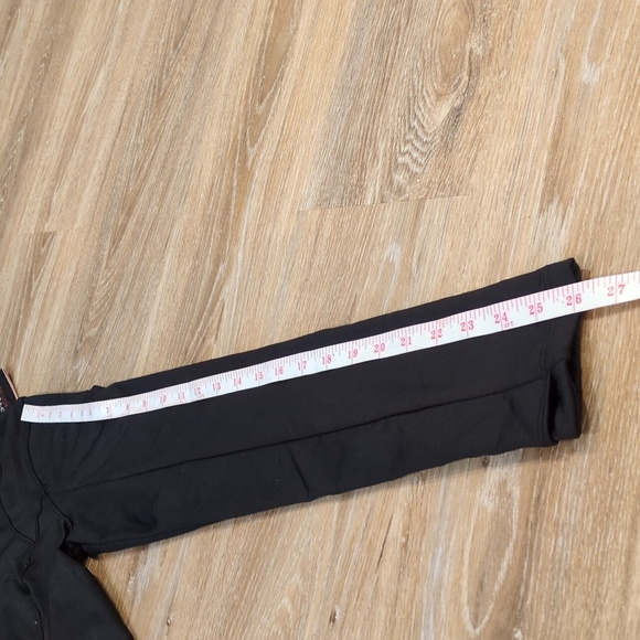 🩷NWT Spyder Active Women's Black Long Sleeve Top size Medium - Large (L/M)🩷 - Picture 7 of 11